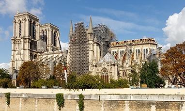 notre-dame-de-paris-reconstruction-cheque-cadeau